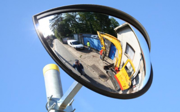 Miroir de sécurité multi-usages panoramique
